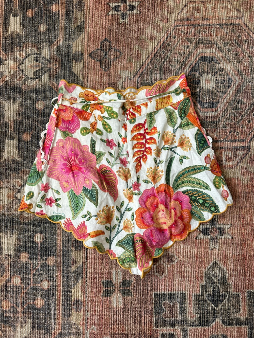 FARM Rio Macaw Bloom Linen Shorts - Picture 4 of 6